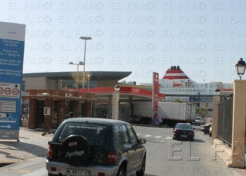 fotosmelilla 2015 09 01 P 2 1 Mateo llevará a Madrid las quejas de melillenses sobre la gestión del barco