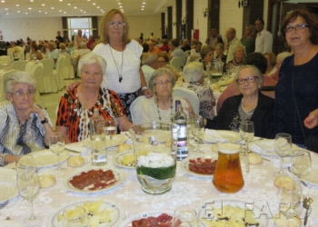 fotosmelilla 2015 09 02 Maria IMG 0195 Una cena para disfrutar de la Feria y para homenajear a los mayores de Melilla