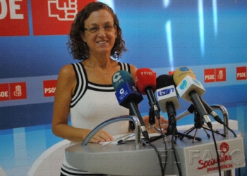 fotosmelilla 2015 09 11 P 14 1 Rojas denuncia el “año en blanco” del PP en infraestructuras educativas