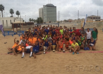fotosmelilla 2015 09 21 depor IMG 20150920 WA0022 El balonmano inunda la playa de San Lorenzo