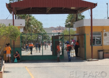 “No hay enfermedades graves en   el CETI, como mucho la varicela”