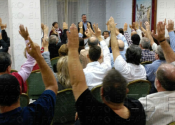fotosceuta 2015 10 31 PEDRO 11 01 Ignacio Velázquez sigue al frente de PPL y pide el voto para el PP en las generales
