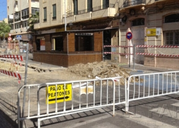 fotosmelilla 2015 10 06 dori 15 1 Las obras para poner la fibra óptica en IES y colegios durará pocos días en cada centro
