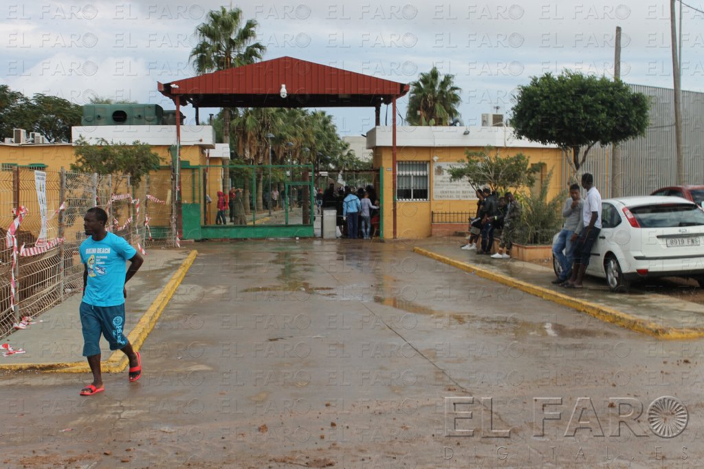“No tiene sentido que el CETI siga así, a no ser que Melilla sea el Guantánamo de España”