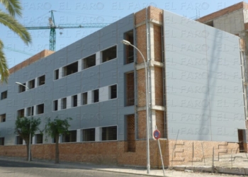 fotosmelilla 2015 10 15 dori 4 1 El reinicio de las obras del Universitario será este mes o el próximo, según Robles