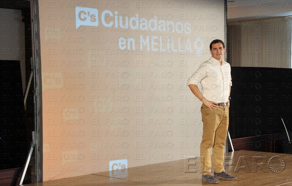 “No estoy de acuerdo con poner vallas más altas y concertinas”