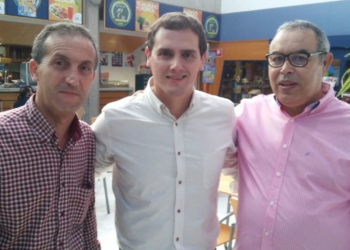 fotosmelilla 2015 11 10 IMG 20151109 WA0008 Albert Rivera se reúne con los padres de Emin y Pisly