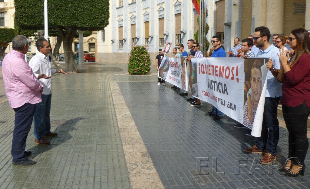 “Rivera nos dijo que el Gobierno debe darnos una respuesta sobre qué pasó a Emin y Pisly”