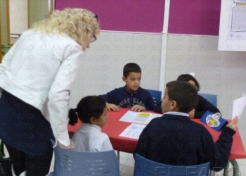 La Fiscalía archiva la denuncia de SATE sobre la alta ratio de las aulas