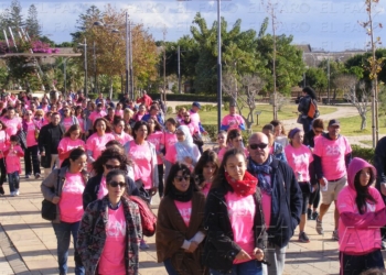 fotosmelilla 2015 11 23 antonio 03 A Centenares de personas marchan contra la violencia machista por el 25-N