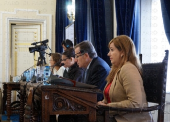 Conesa anima a C’s a leer el borrador del reglamento de transparencia de la Ciudad