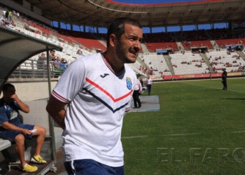 fotosmelilla 2015 11 28 DEPORTE MELILLA FERNANDO CURRAS Currás: “Queremos recuperar las buenas sensaciones”