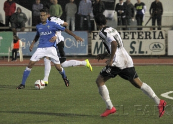 fotosmelilla 2015 11 29 DEPO faro Melilla1 copia Obligados a ganar en un duelo de contrastes