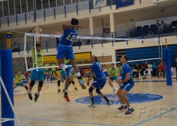 fotosmelilla 2015 12 06 depor 23 01 El CV Melilla vence sin despeinarse ante el cuadro del UBE L´Illa Grau