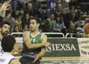 fotosmelilla 2015 12 07 DEPORTE MELILLA 29 01 El Melilla BC se aleja de la Copa Príncipe
