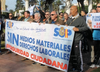 fotosmelilla 2015 12 18 P 4 1 SUP se manifiesta por el “precario” estado del Cuerpo Nacional de Policía