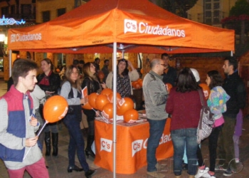fotosmelilla 2015 12 19 Antonio 06 CIUDADANOS De Castro: “Si tenemos el voto, hay líneas rojas que no vamos a saltar”