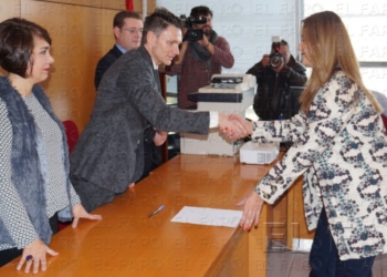 Esther Donoso entrará en la Asamblea cuando Sofía Acedo jure como senadora