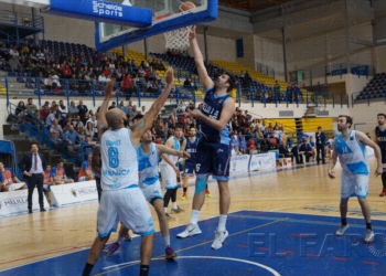 fotosmelilla 2016 01 04 depor 22 01 El rodillo del Melilla doblega al Ourense