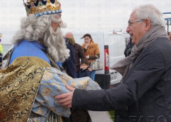 fotosmelilla 2016 01 06 dori 12 2 La lluvia y el viento respetan la visita de Melchor, Gaspar y Baltasar a Melilla