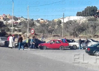 fotosmelilla 2016 01 15 P 9 1 Batalla campal en Farhana entre conductores de mercancía para el comercio atípico