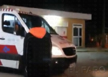 Otros dos sirios, a Urgencias por la huelga de hambre en el CETI
