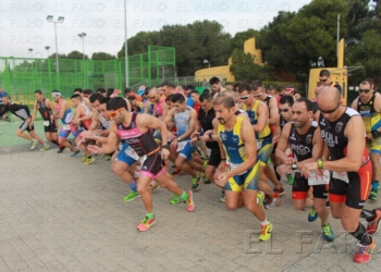 fotosmelilla 2016 01 24 DEPORTE MELILLA 28 01 Luismi Ruiz y Lorena Jiménez se llevan el duatlón cross 'El Fuerte'