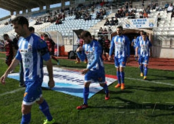 fotosmelilla 2016 02 01 depor 1454258843245 Espectacular goleada de La Hoya a la UD Melilla