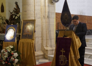 fotosmelilla 2016 02 07 GONS DSC08472 Paco Díaz presenta el cartel del Nazareno, una imagen “sin florituras ni aspavientos”
