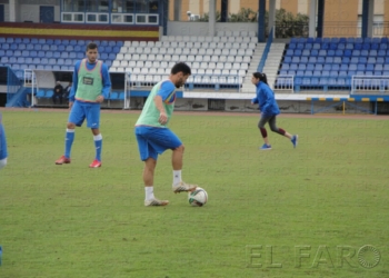 fotosmelilla 2016 02 19 DEPORTE MELILLA 26 01 UD Melilla: Trabajo específico para ganar en Lepe