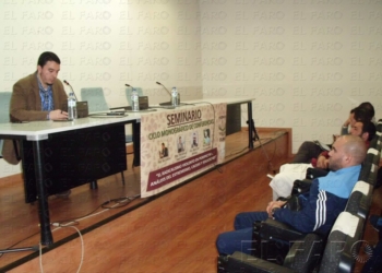 fotosmelilla 2016 02 22 dori CIMG2808 Experto de la CIM pide que el conocimiento del Islam no se limite sólo a buscar en Google