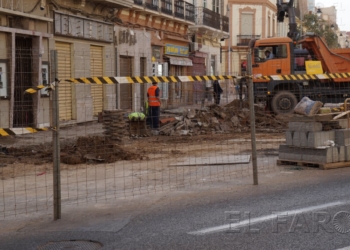 fotosmelilla 2016 02 25 GONS DSC01335 “Aquí entran más ratas que clientes”