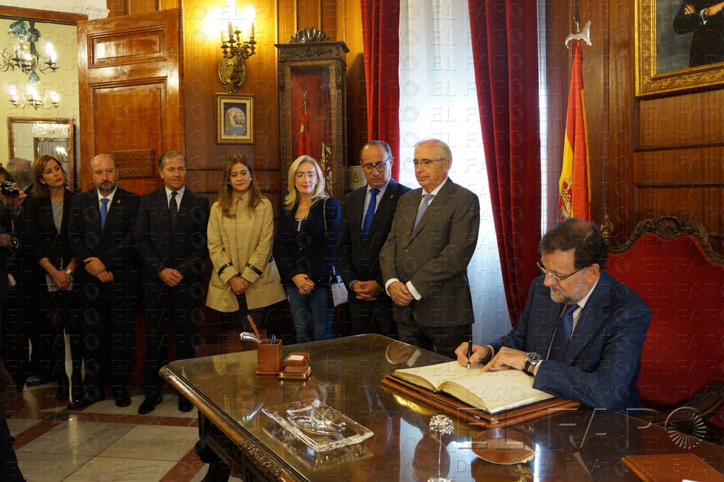 El PP reitera la necesidad de una gran coalición frente al “totalitarismo”