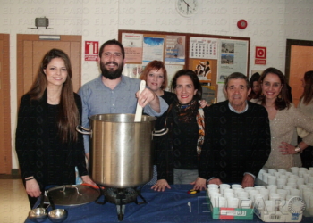 fotosceuta 2016 03 09 dori CIMG3234 Música y chocolate para reunir a alumnos jóvenes y mayores