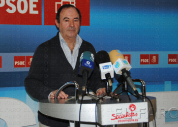 fotosceuta 2016 03 11 P FVizcaino 10 Vizcaíno insta a Imbroda a que apoye la comisión de investigación sobre la ‘Tosca’