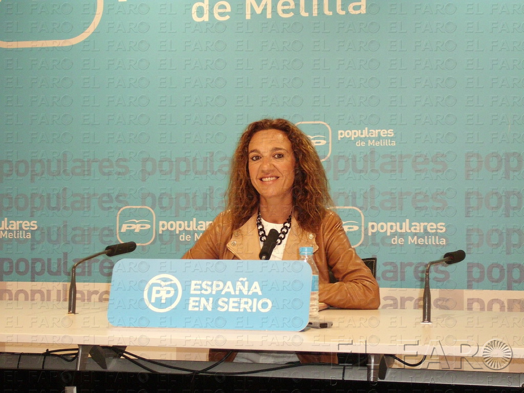 Donoso asegura PSOE y Podemos harán un gobierno de títeres en manos de radicales