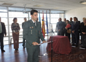 fotosceuta 2016 04 14 Melilla Manuel DSCN8934 Justicia condecora al capitán Sergio Rodríguez, de la Guardia Civil de Melilla