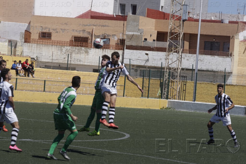 El River Melilla se aferra a la permanencia
