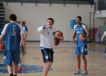 fotosmelilla 2016 04 05 DEPORTE MELILLA ml 1 La plantilla del Decano inicia la semana con una dura doble sesión