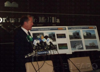 fotosmelilla 2016 04 07 dori CIMG3593 El Puerto ampliará la zona de atraque del buque de Motril por un millón de euros