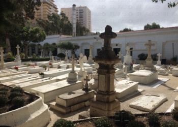 fotosmelilla 2016 04 18 dori IMG 6779 La Ciudad invertirá unos 20.000€ en la reforma de una galería del cementerio