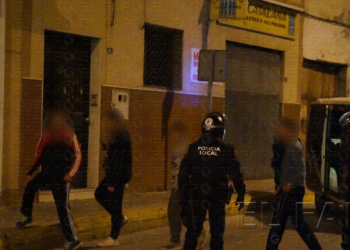 fotosceuta 2016 05 03 Manuel Melilla 2 01okok La Policía cerca el Tiro Nacional en la segunda noche de altercados en la calle