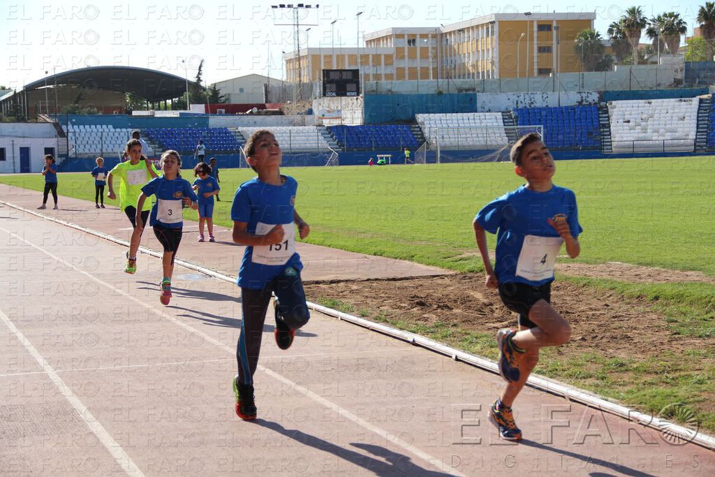Atletismo: Los Juegos Escolares tuvieron 25 pruebas
