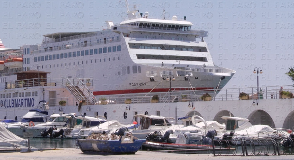 “La Estación Marítima de Málaga y el acceso al barco están para pegarles fuego”