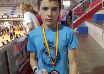 fotosmelilla 2016 05 04 DEPORTE MELILLA well Anxo Vidal se cuelga el oro en el Nacional de Kick Boxing