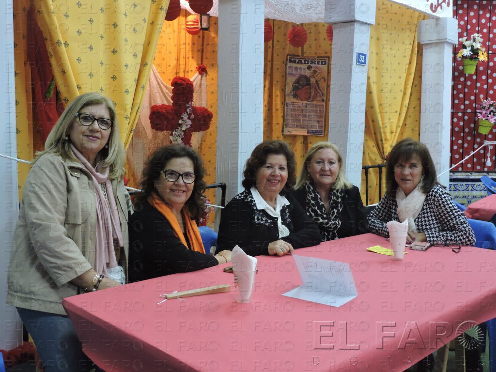 Hermanos de la Flagelación celebran su Verbena Popular ante una cruz “de feria”