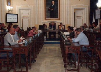 fotosceuta 2016 06 07 dori CIMG4373 La Asamblea aprueba reglamento de Transparencia con la abstención de CpM