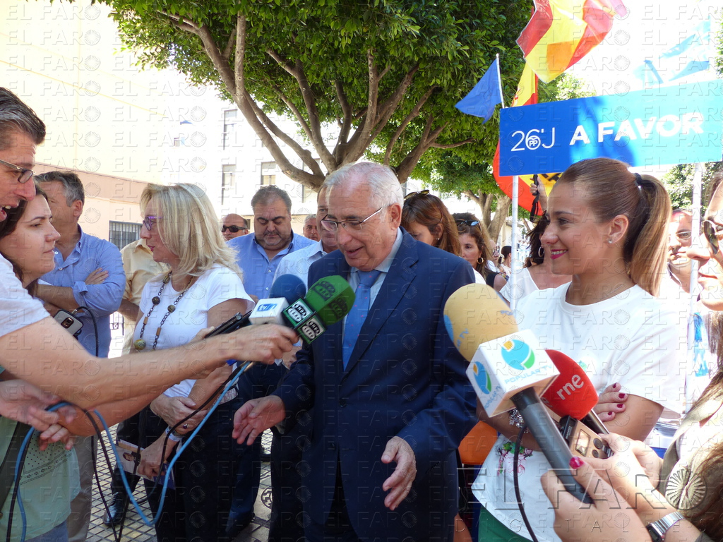 Imbroda: “Podemos no puede ser opción de gobierno, sería un desastre”