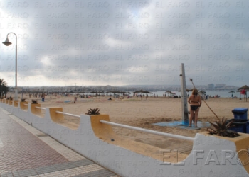 fotosmelilla 2016 06 15 CAPITANIA DSC 0052 Banderas negras para la bahía de Melilla y el proyecto de ampliación del Puerto