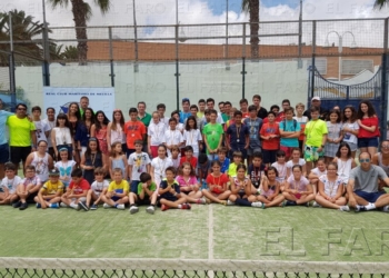 fotosmelilla 2016 06 21 DEPORTE MELILLA Foto Grupal Los menores dicen adiós a su año